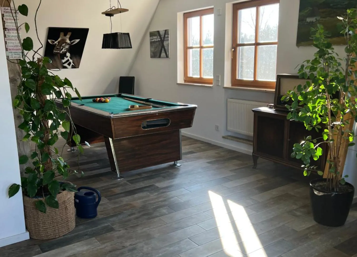 Komfort Maisonettewohnung ツィルンドルフ